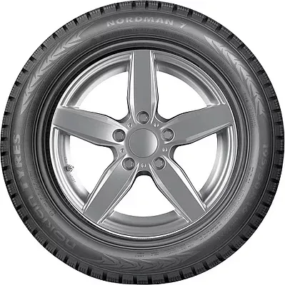 Ikon Nordman 7 215/55 R17 98T XL